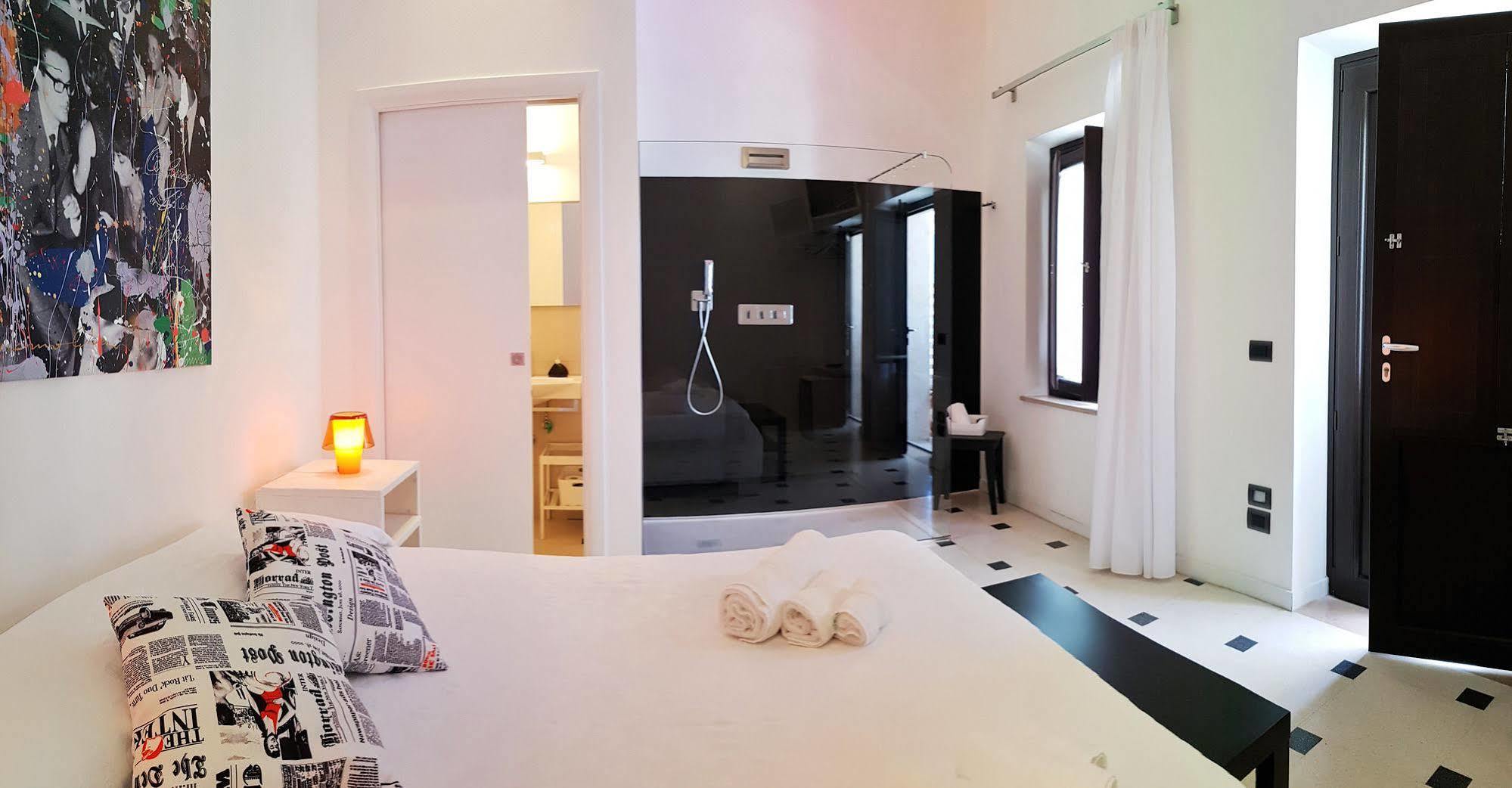 La Bella Trani - Suites And B&B Dış mekan fotoğraf